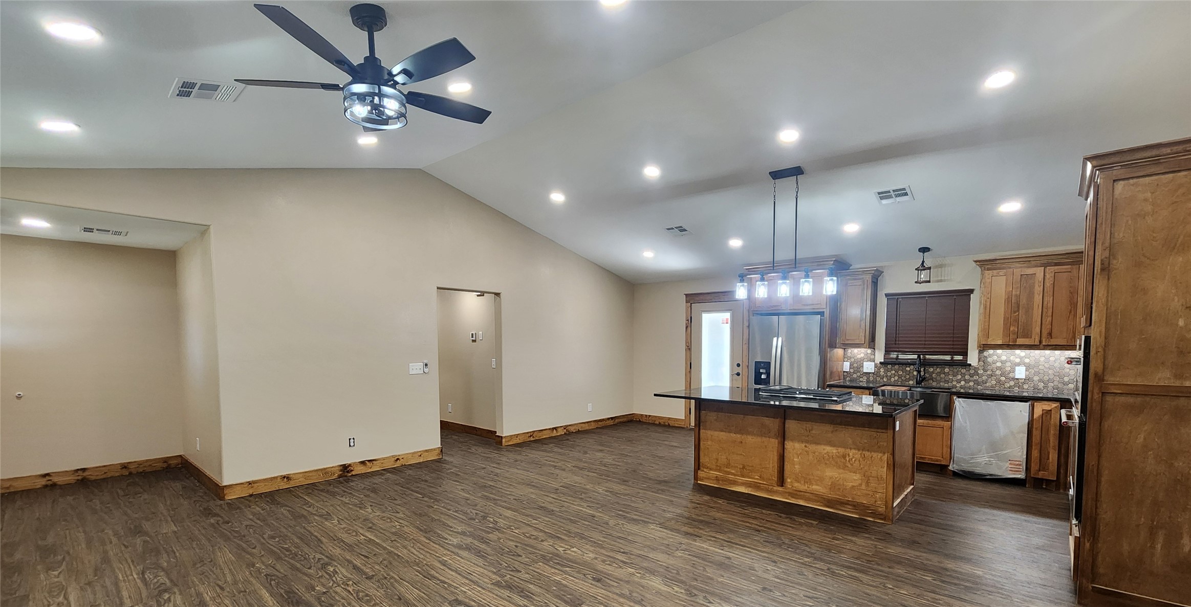 682 N Hickory Street Atoka OK 74525