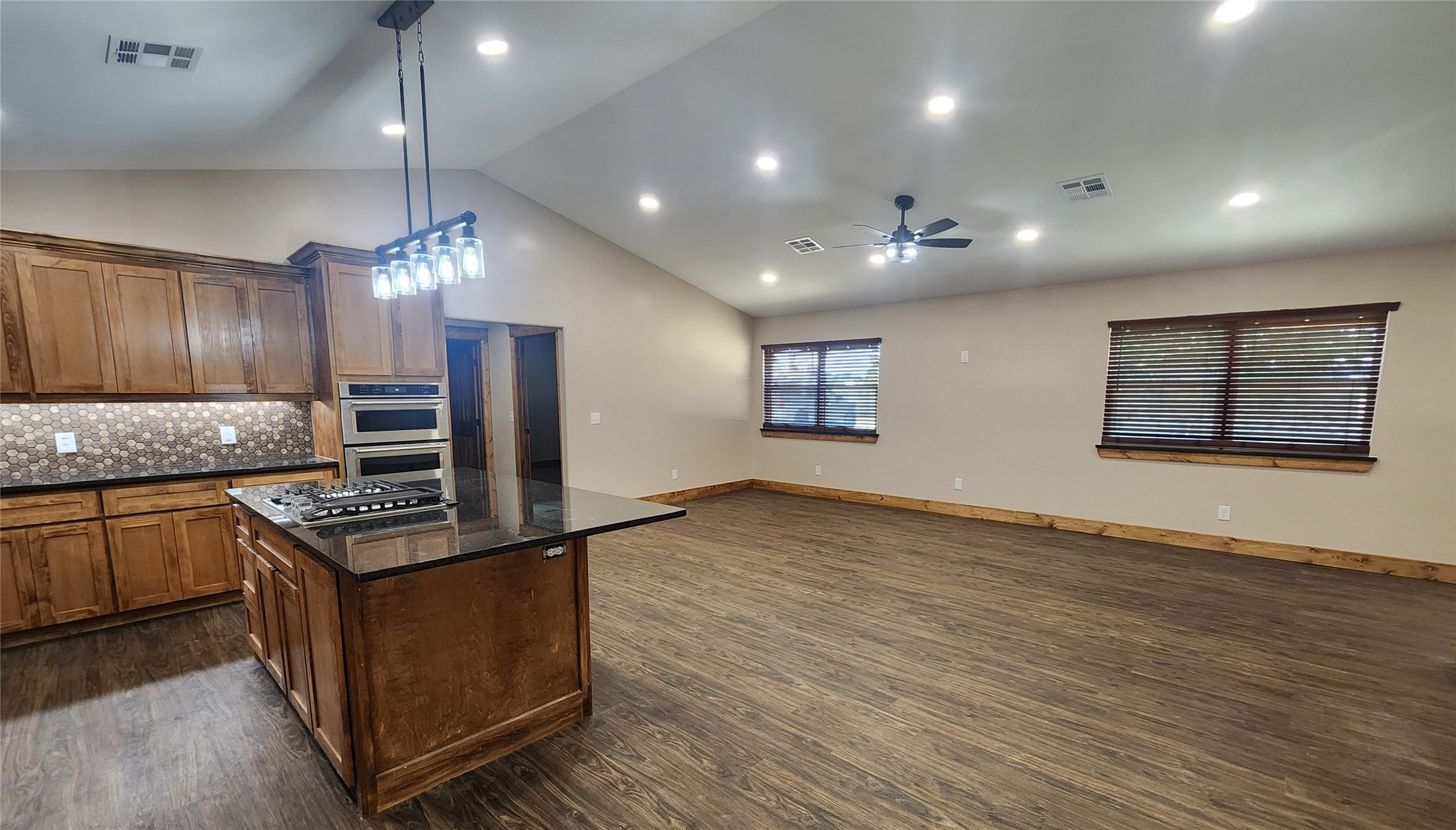682 N Hickory Street Atoka OK 74525