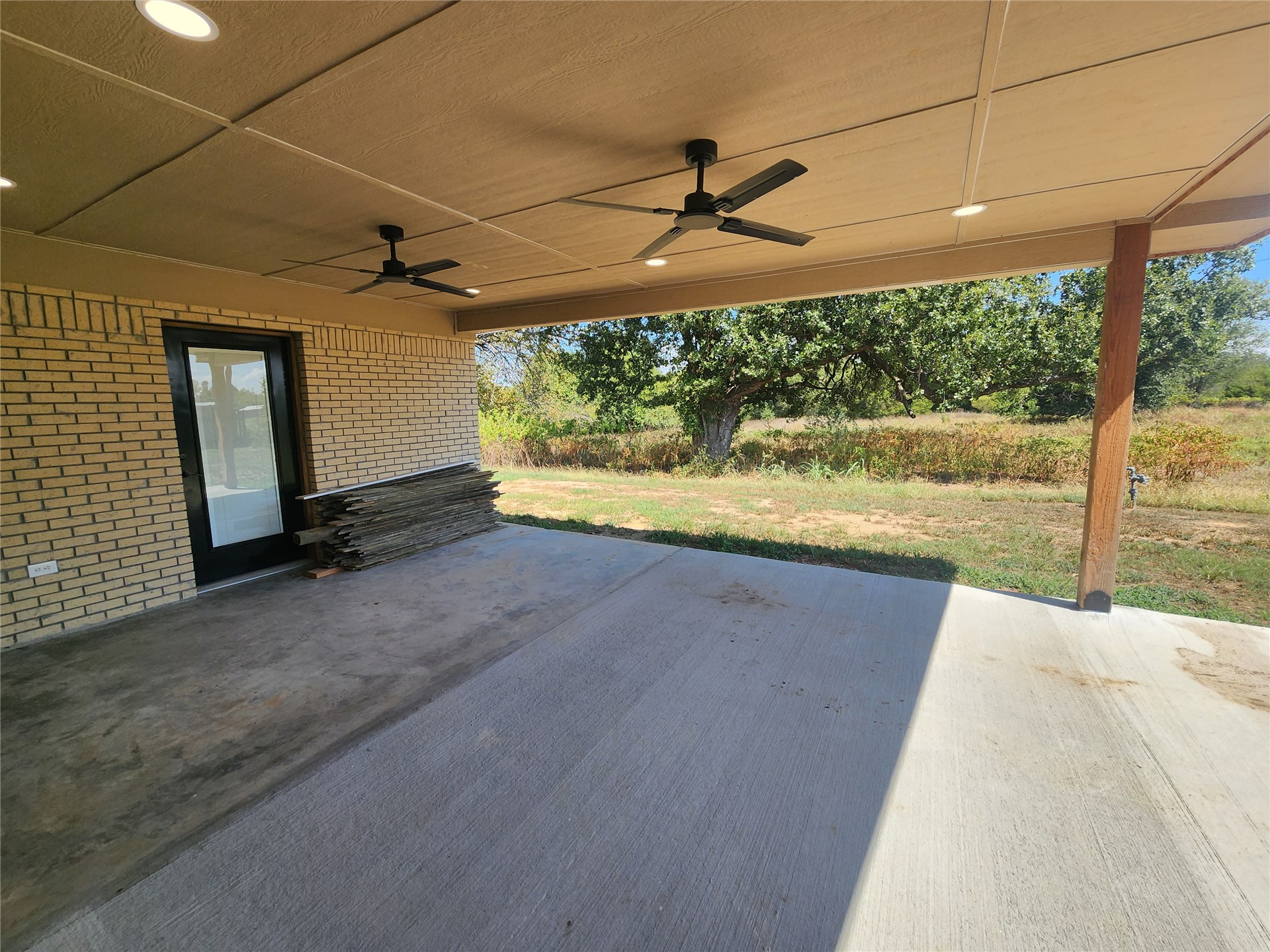 682 N Hickory Street Atoka OK 74525