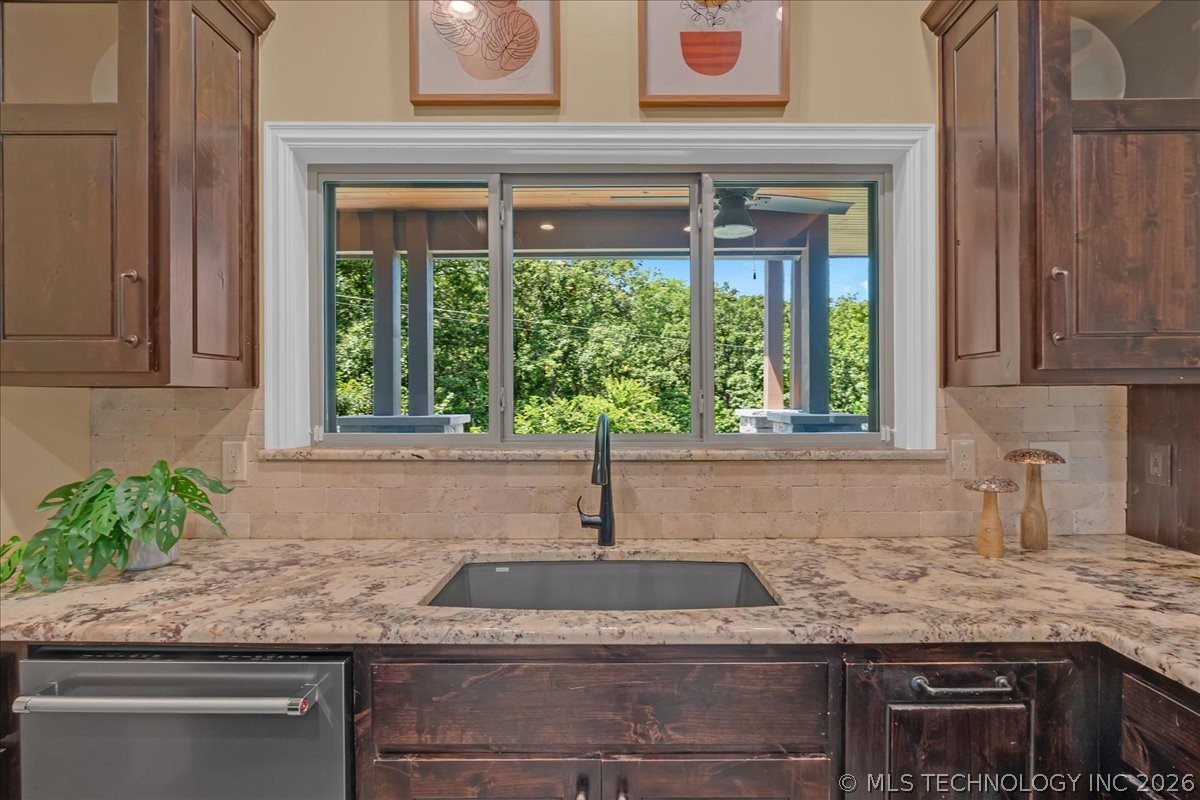 12636 S 13th Place Jenks OK 74037