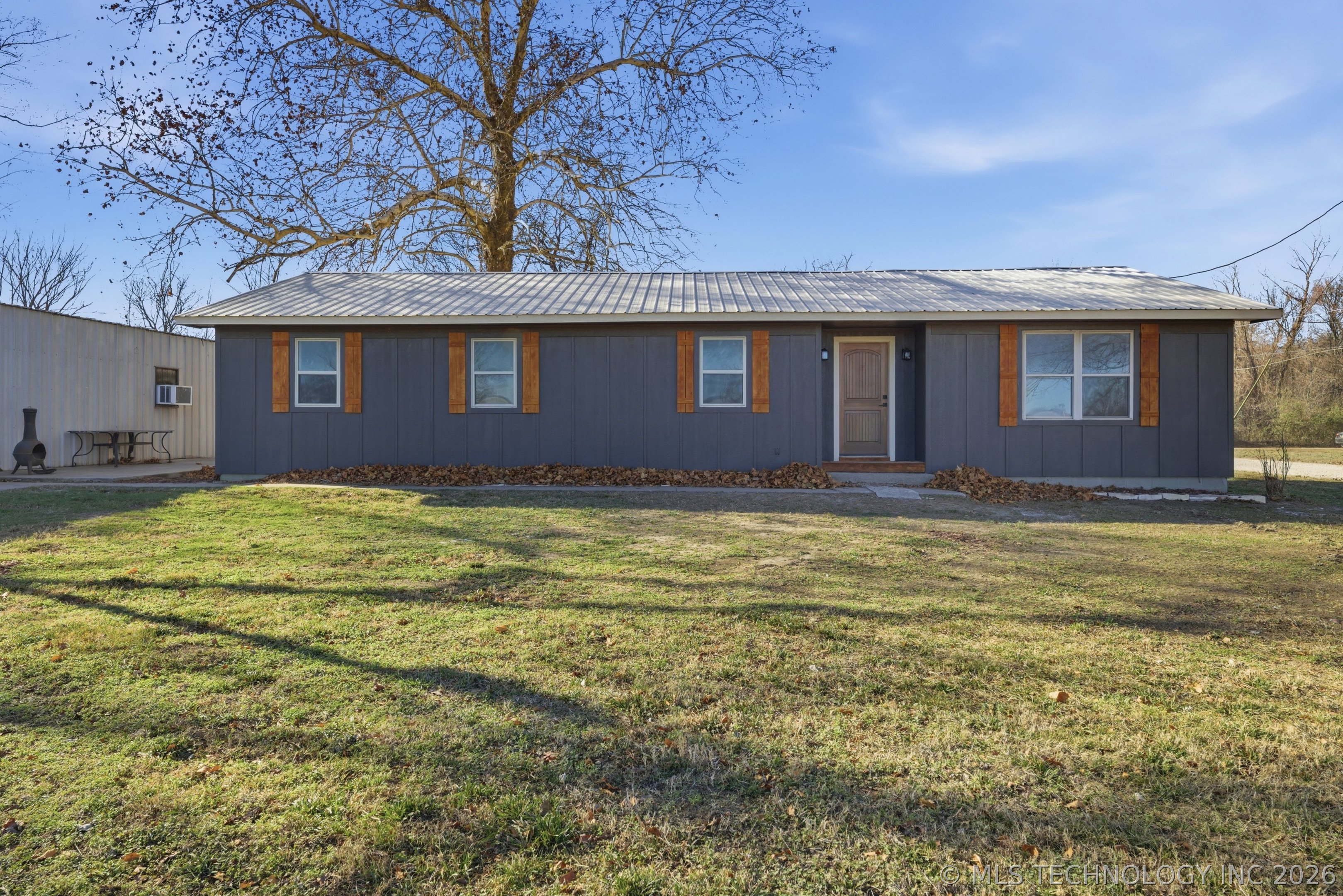 725 N 260 Road Mounds OK 74047