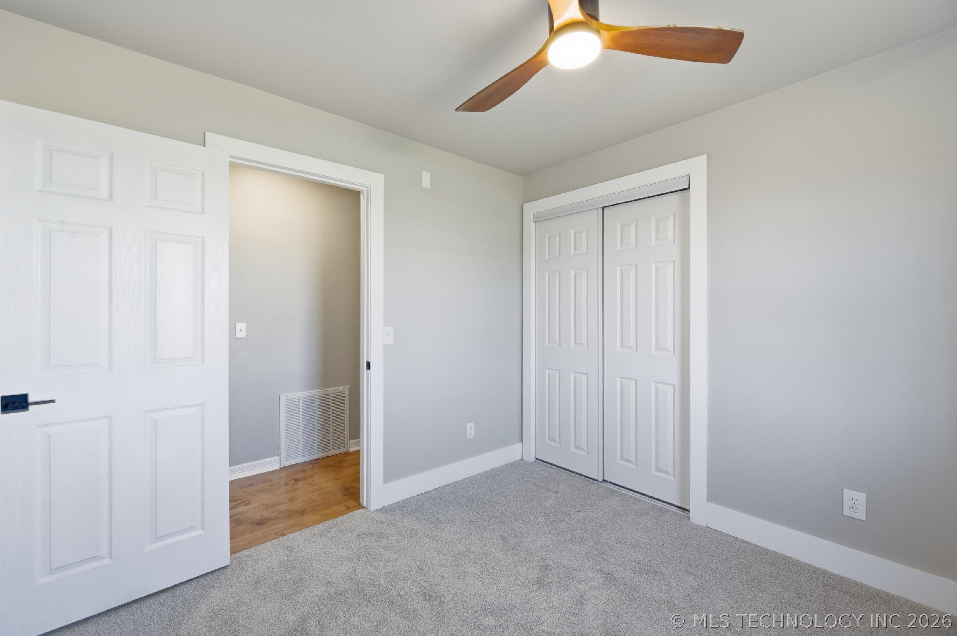 725 N 260 Road Mounds OK 74047