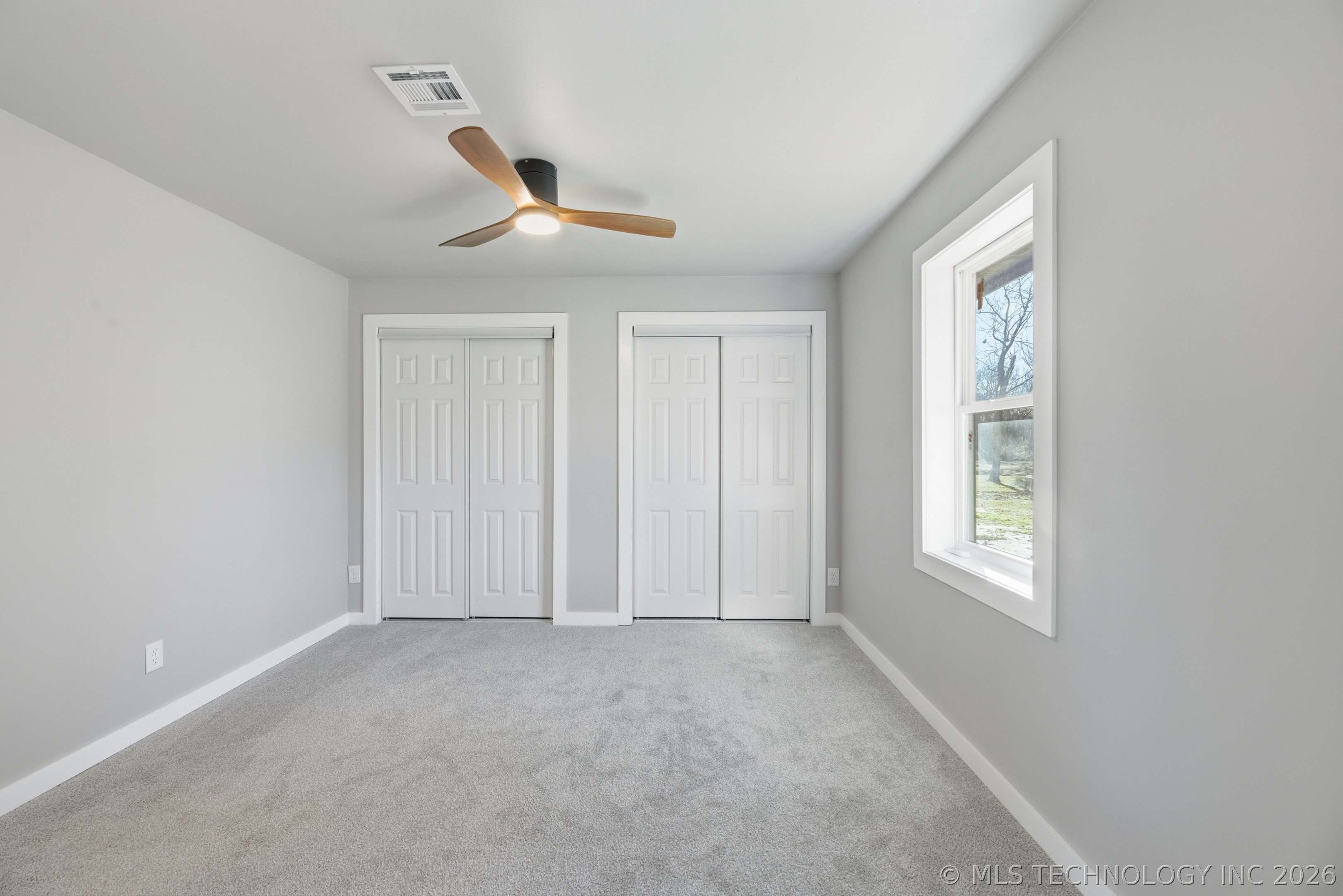 725 N 260 Road Mounds OK 74047