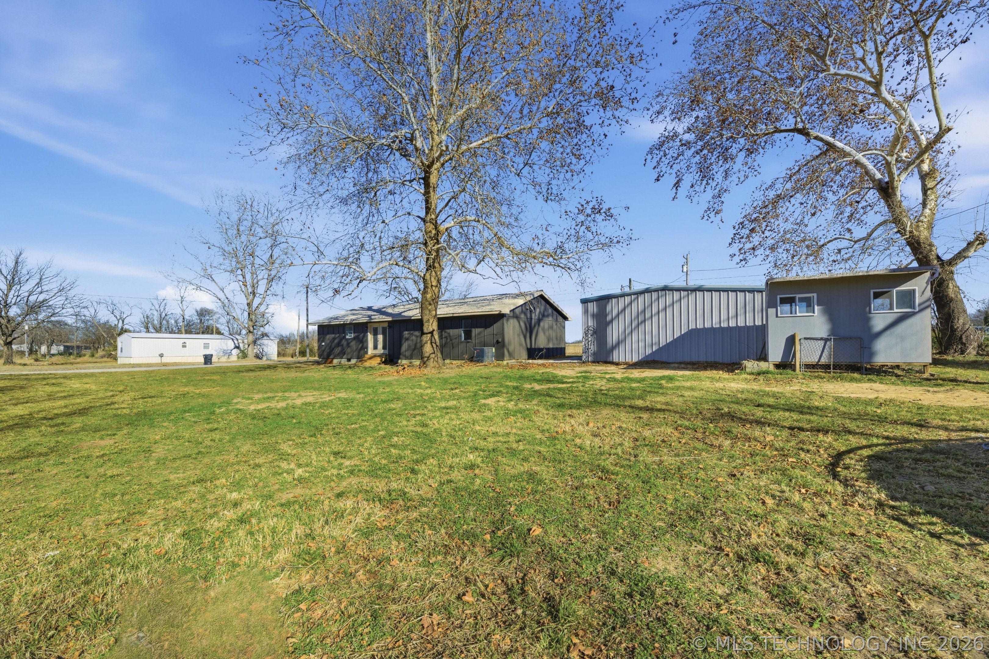 725 N 260 Road Mounds OK 74047