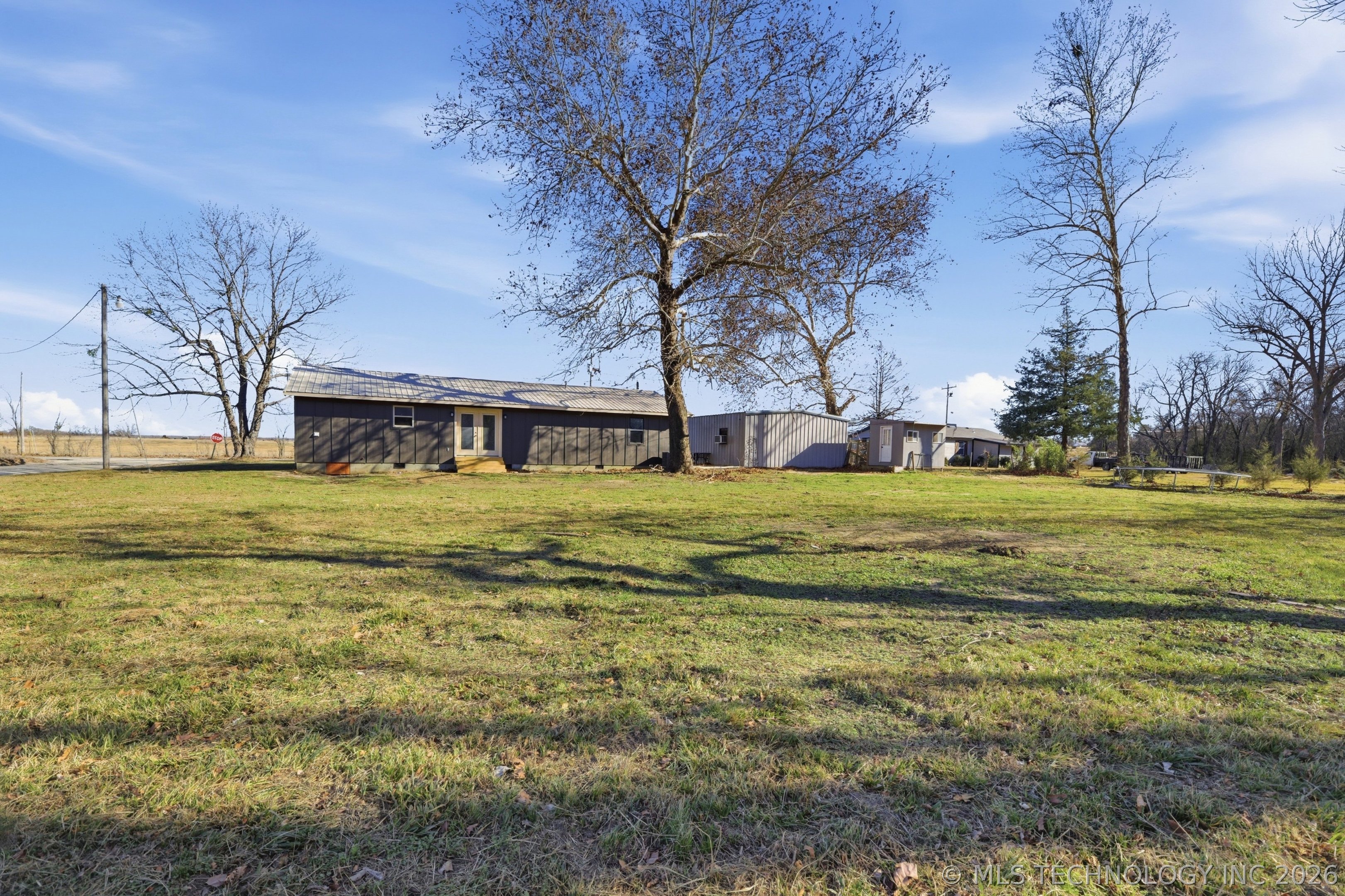 725 N 260 Road Mounds OK 74047