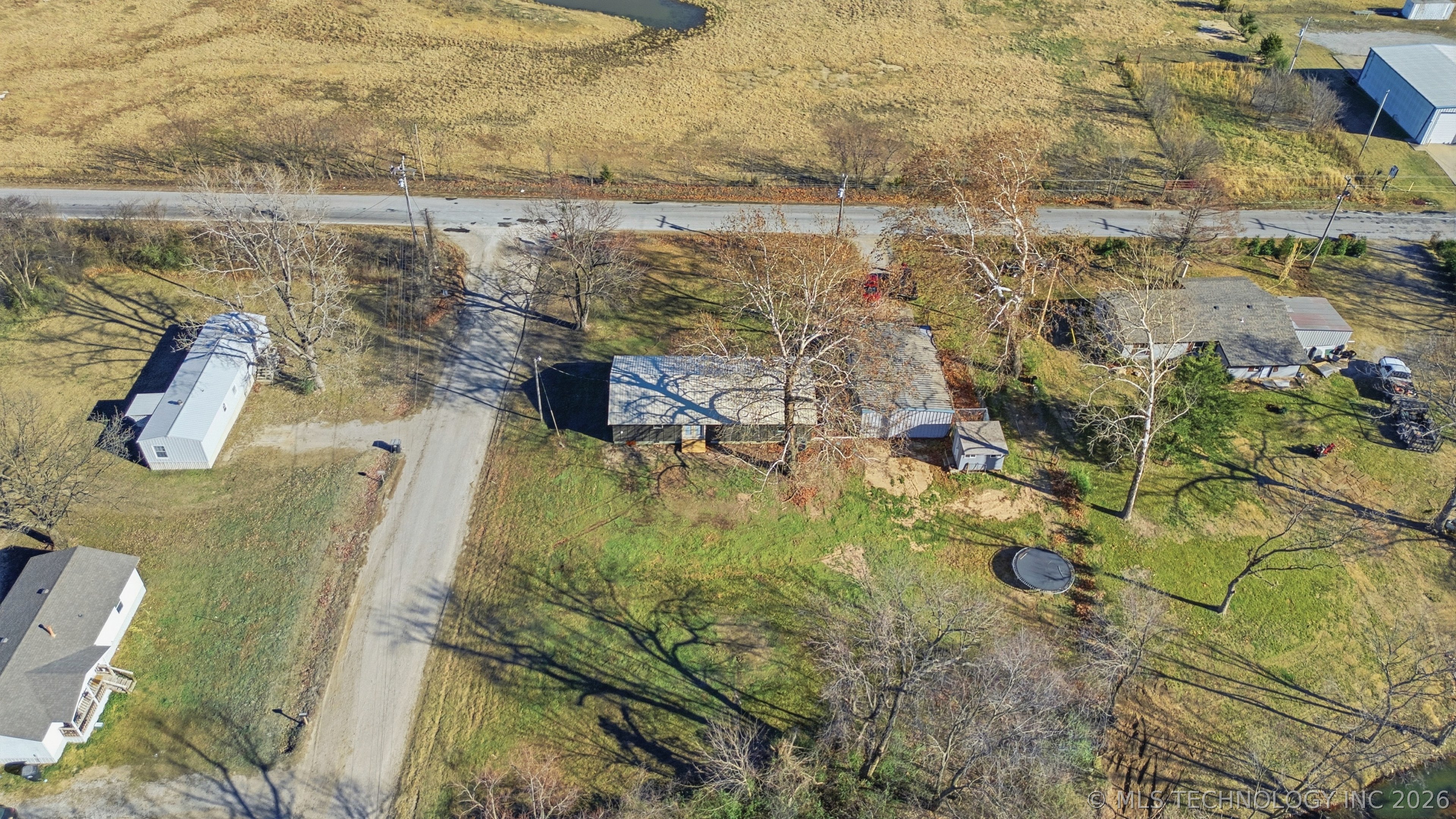 725 N 260 Road Mounds OK 74047