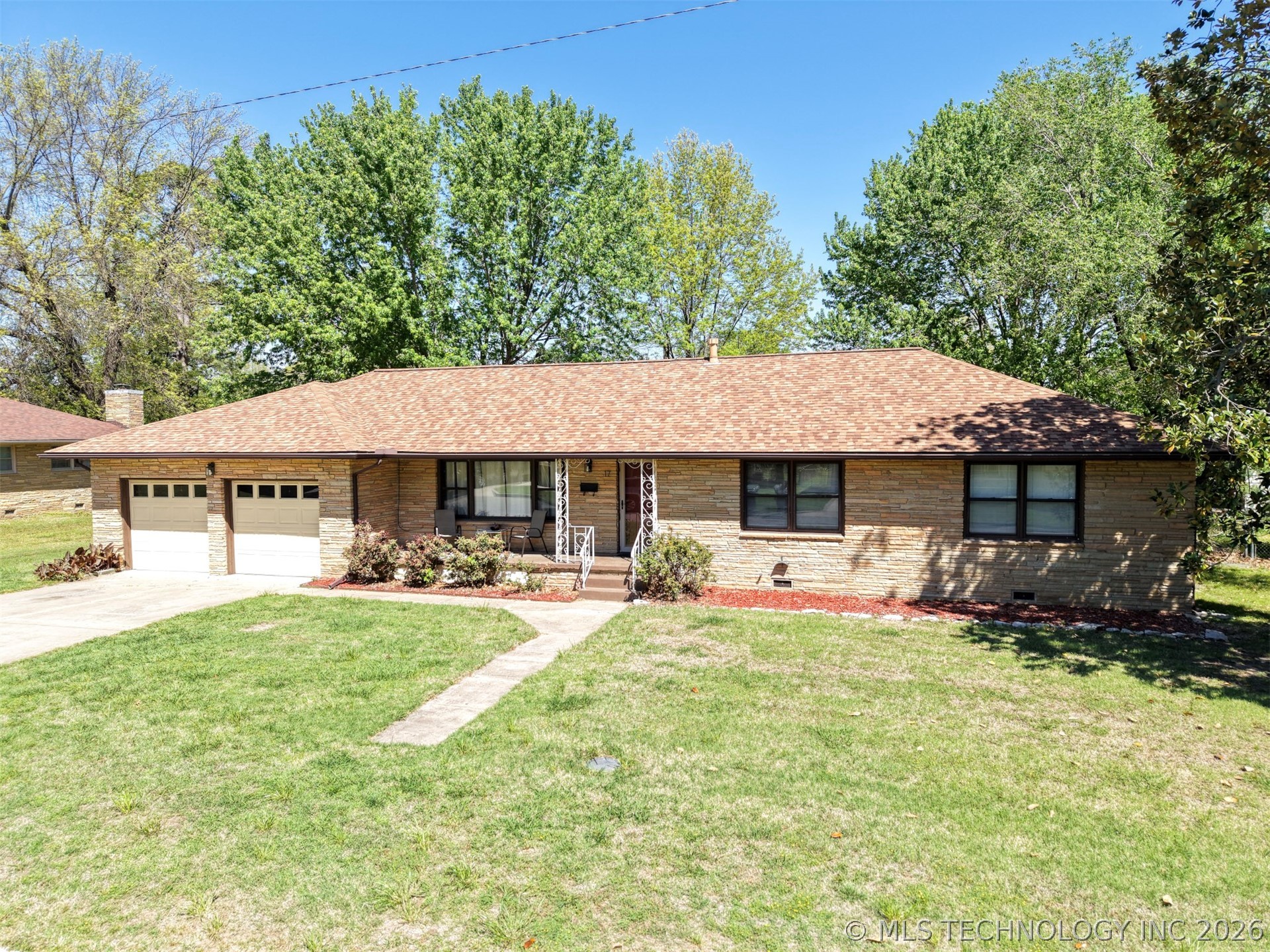 17 W Chestnut Street Skiatook OK 74070