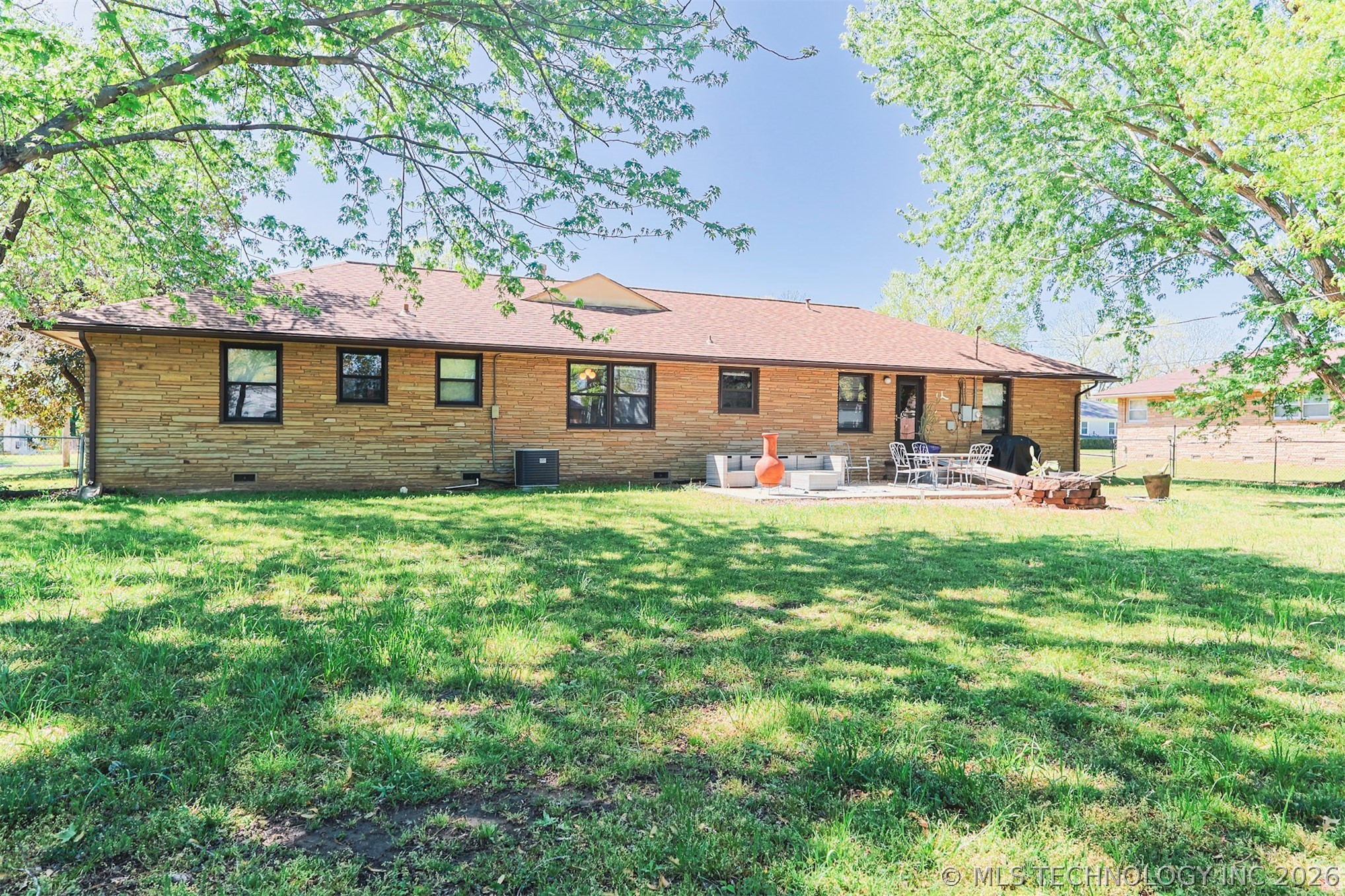 17 W Chestnut Street Skiatook OK 74070