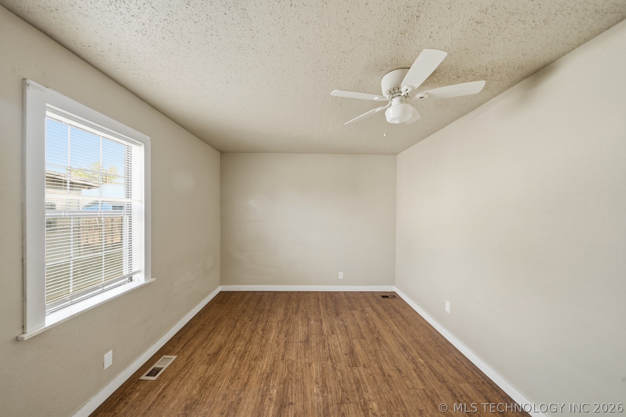 215 N Industrial Avenue Sand Springs OK 74063