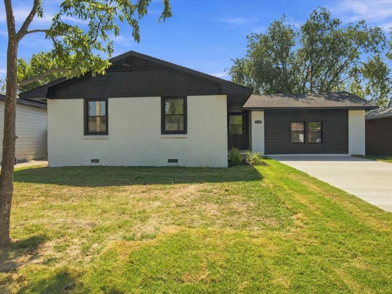 9148 E Latimer Place N Tulsa OK 74115