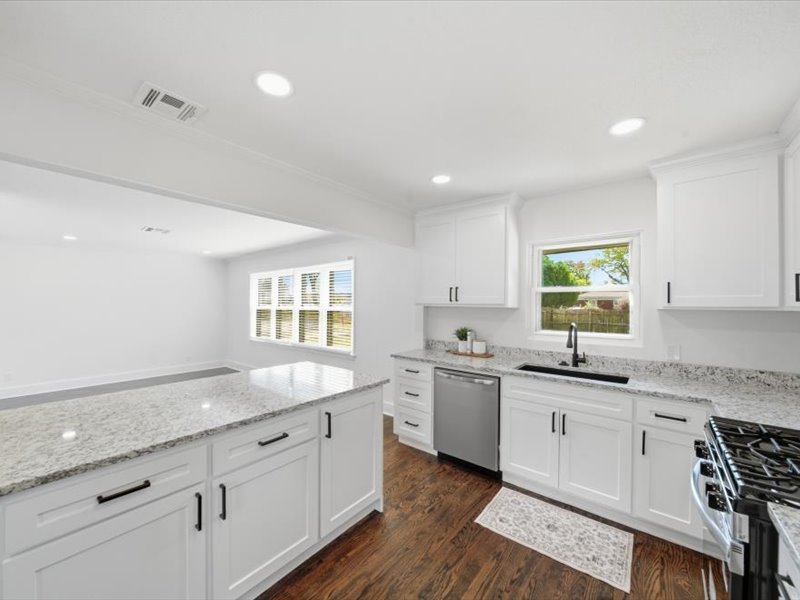 9148 E Latimer Place N Tulsa OK 74115