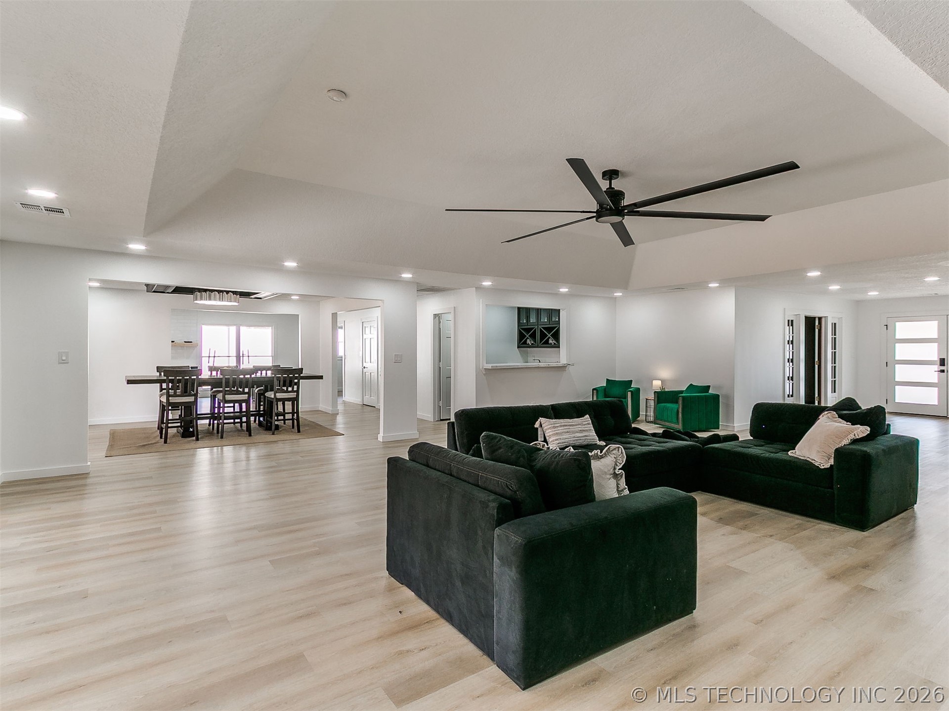 7310 S College Place Tulsa OK 74136