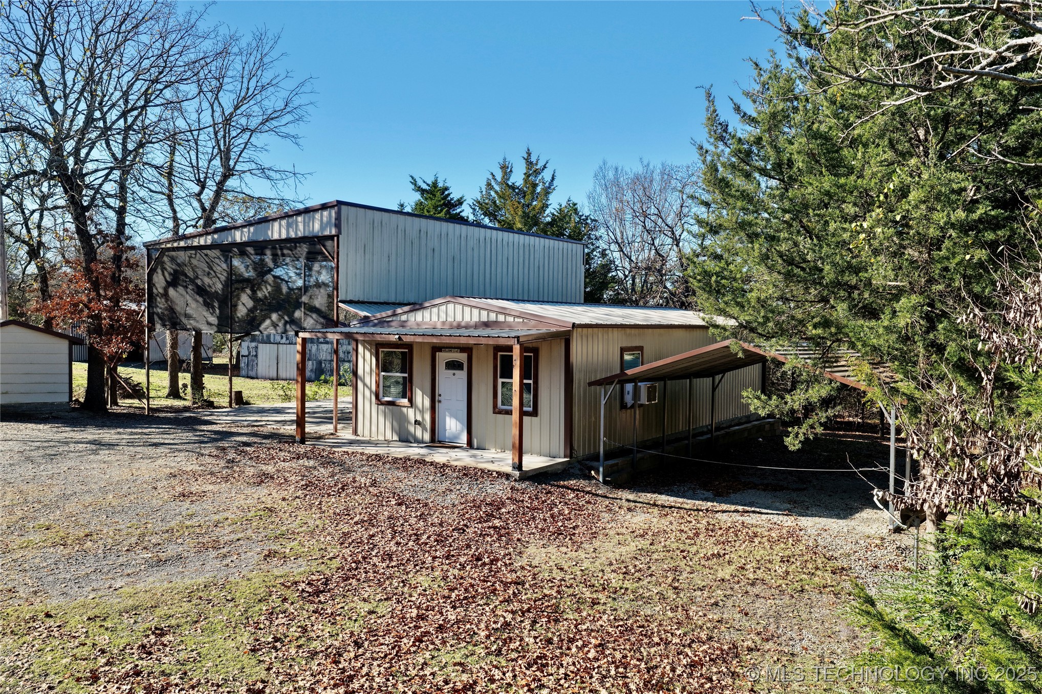 233 Betty Road Eufaula OK 74432