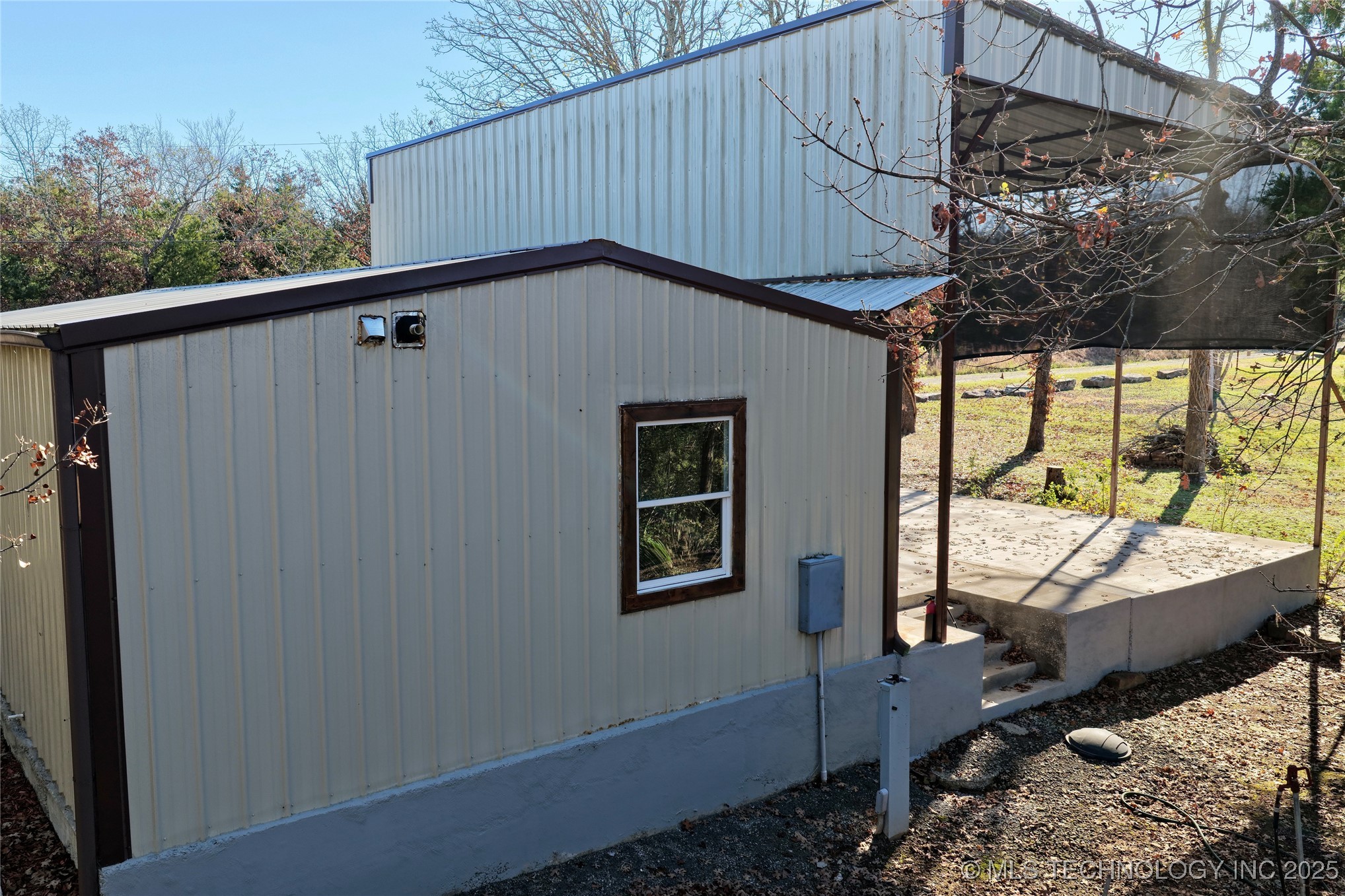 233 Betty Road Eufaula OK 74432