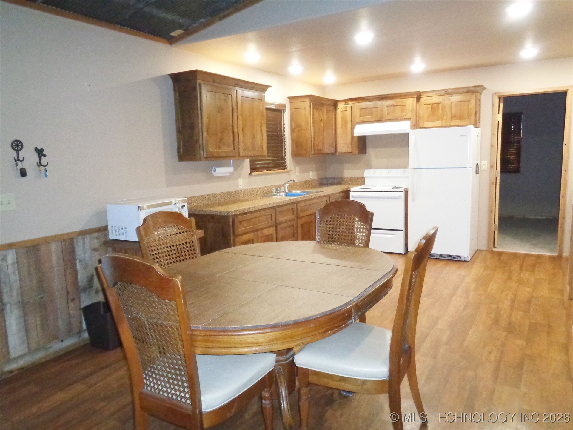 233 Betty Road Eufaula OK 74432