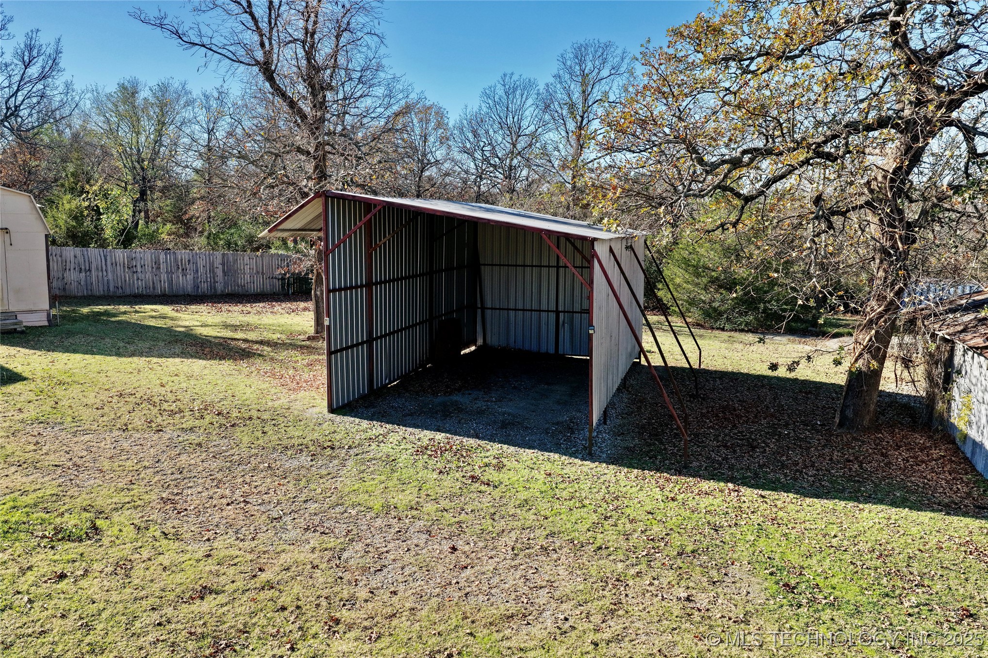 233 Betty Road Eufaula OK 74432