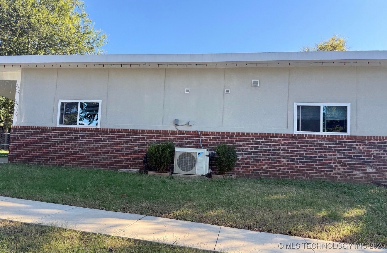 1235 N Trenton Avenue Tulsa OK 74106