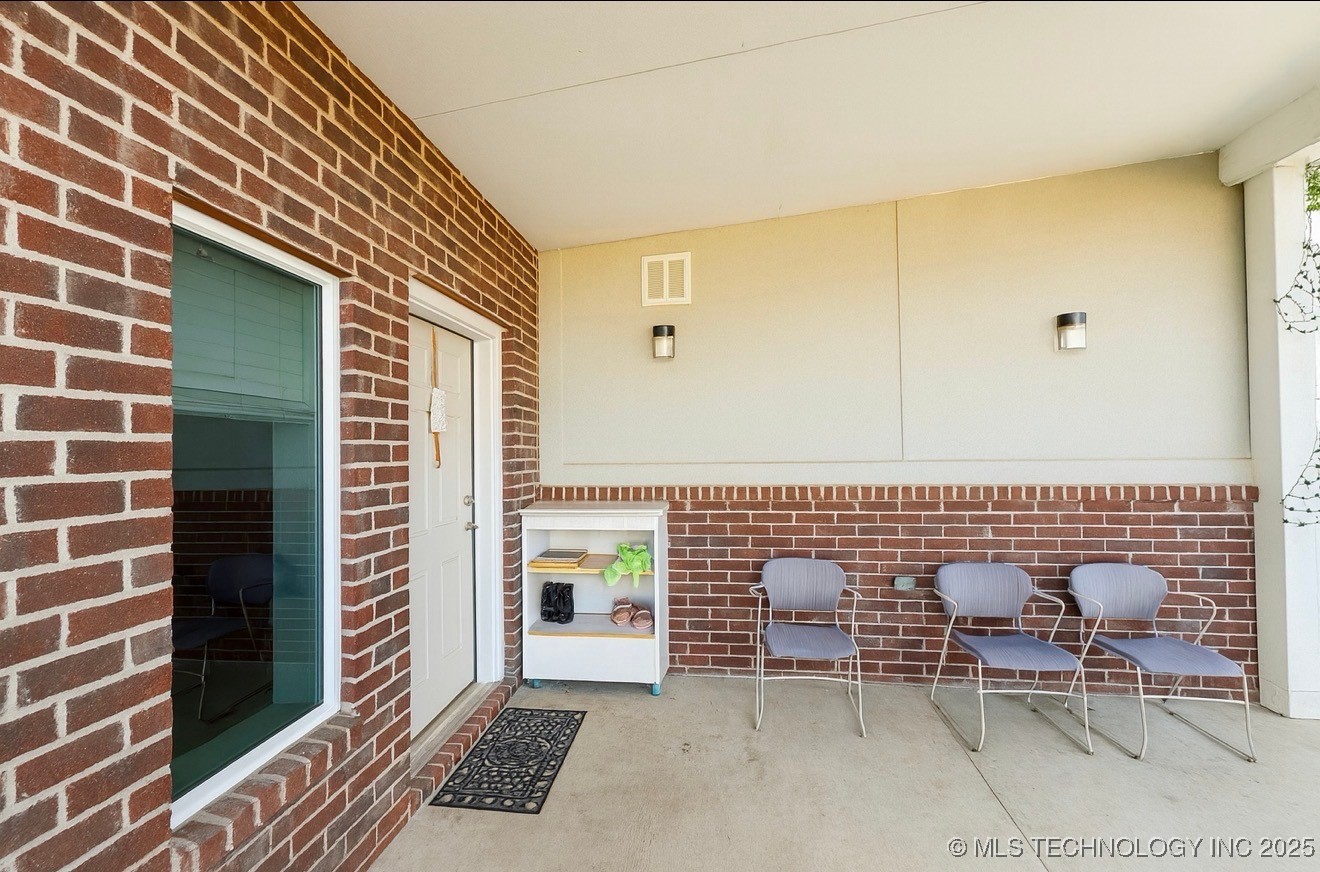 1235 N Trenton Avenue Tulsa OK 74106