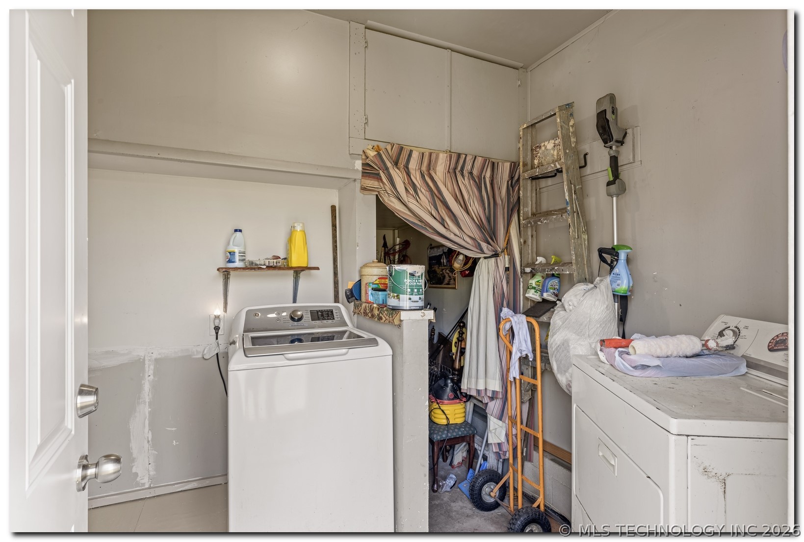 2541 W Cameron Street Tulsa OK 74127