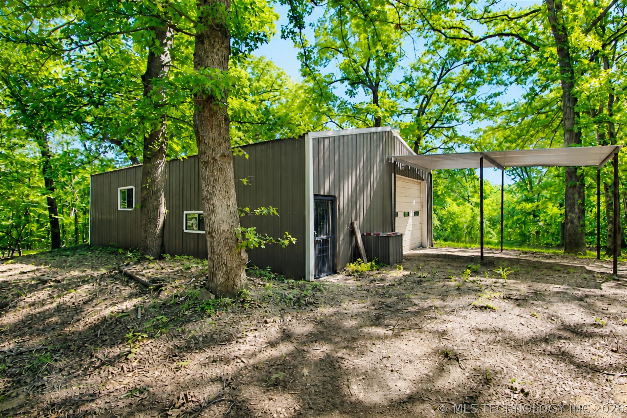 3260 Howard Road Beggs OK 74421