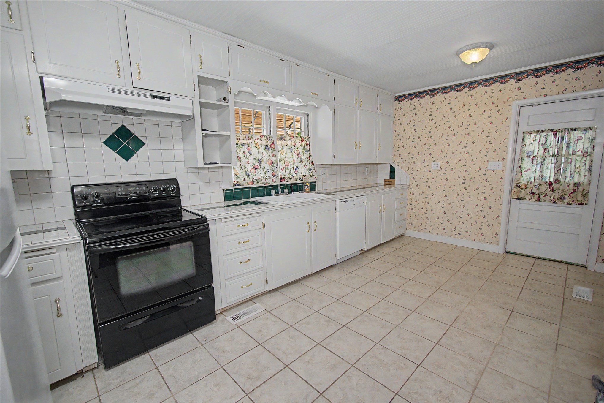 1502 Hayes Street Muskogee OK 74403