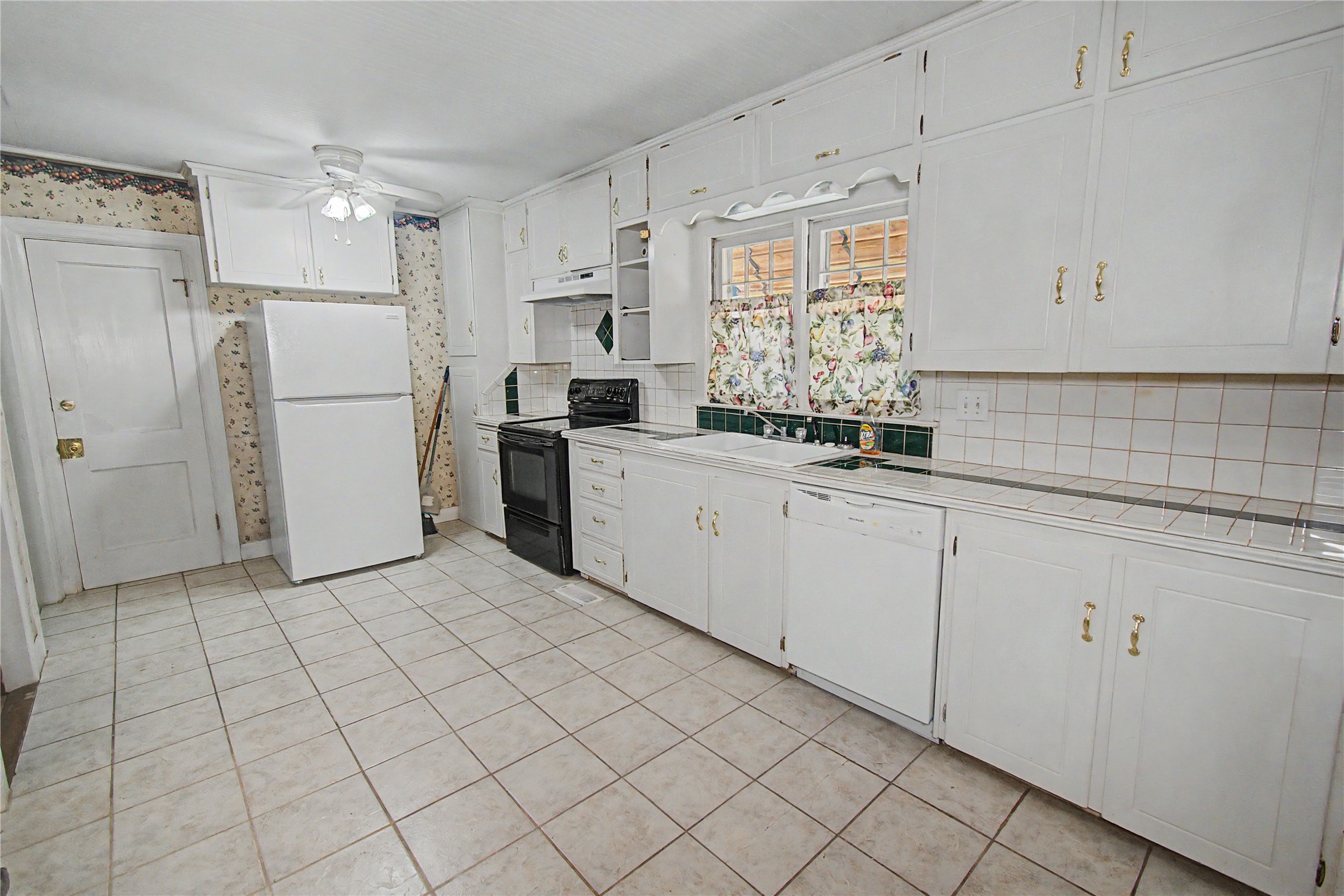 1502 Hayes Street Muskogee OK 74403