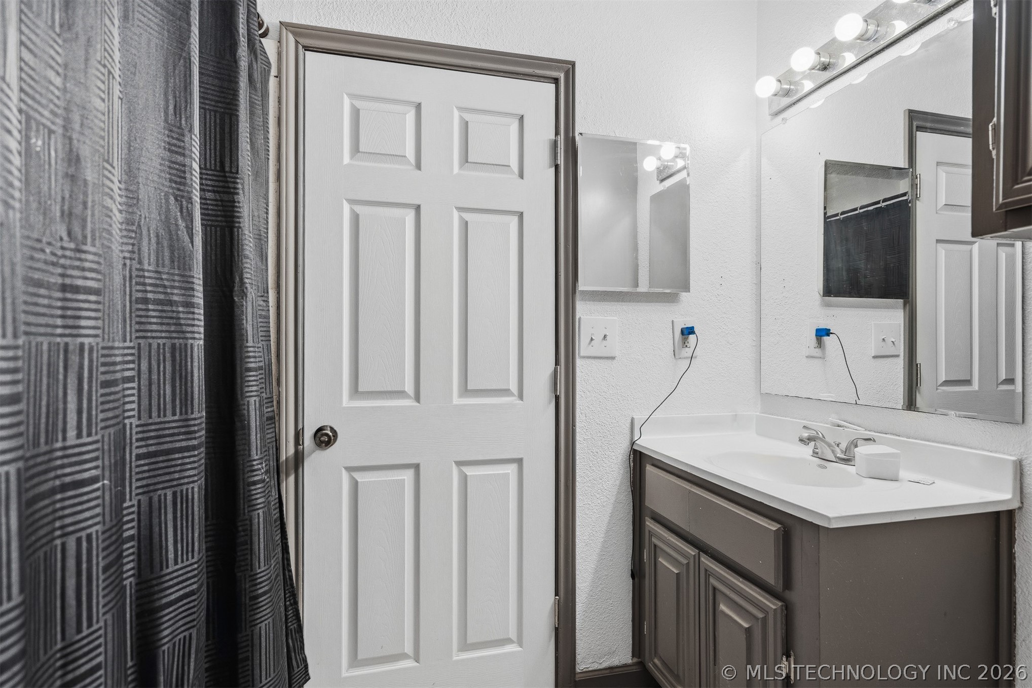 314 N NE Ardmore OK 73401