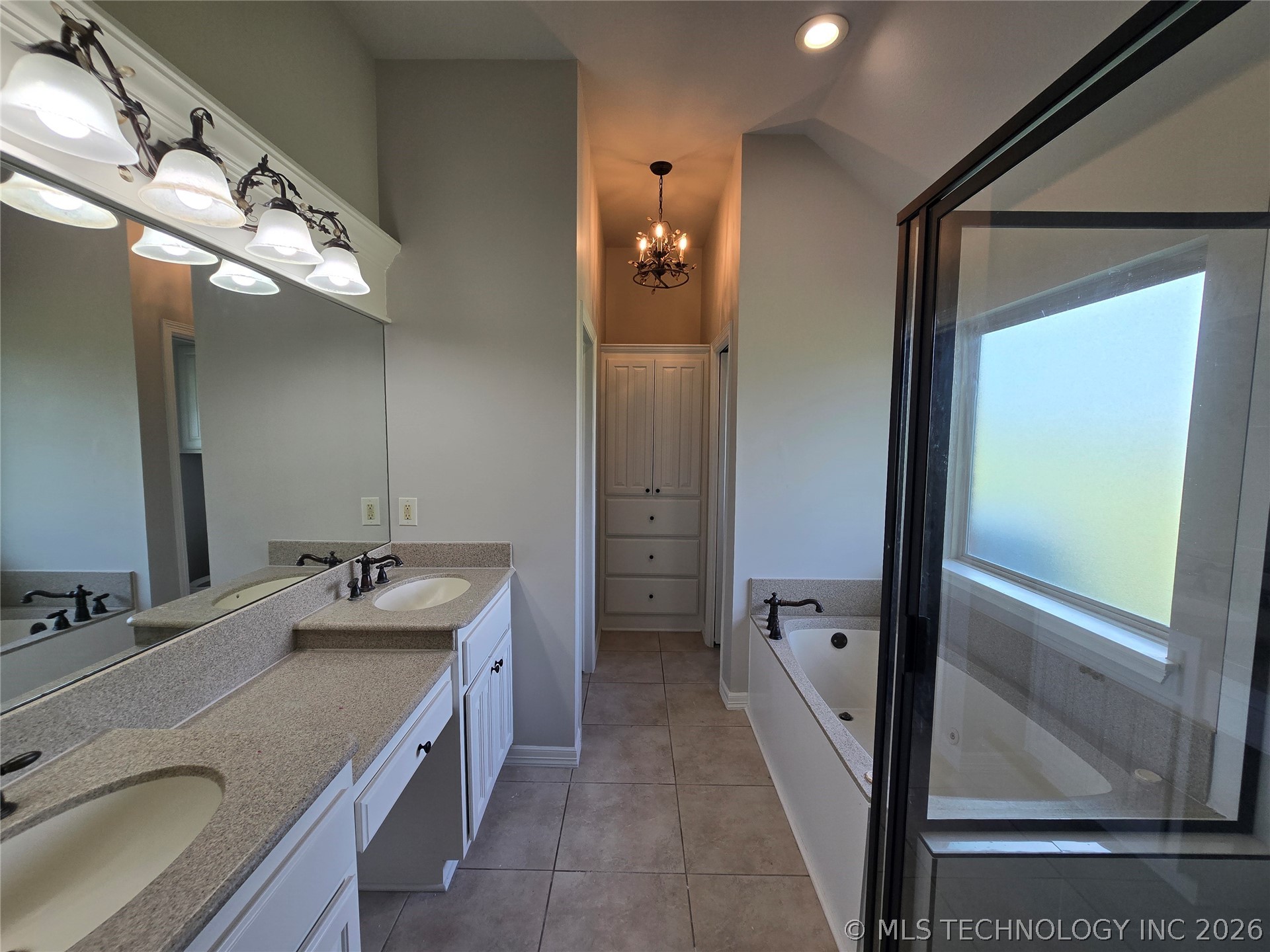 5108 E Hickory Meadow Drive Claremore OK 74019