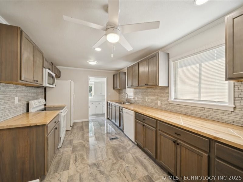 16 W 40th Street Sand Springs OK 74063