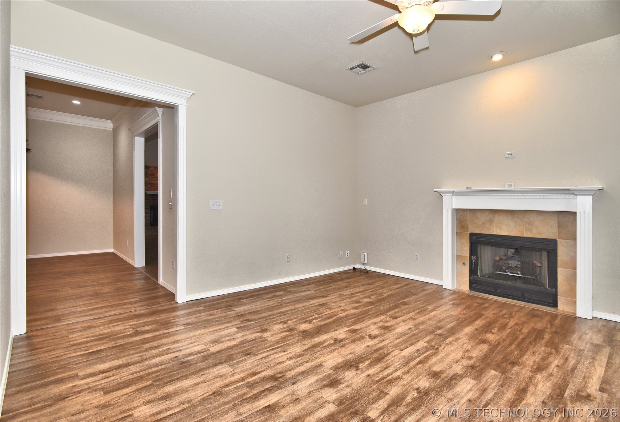 1105 N Hemlock Avenue Broken Arrow OK 74012