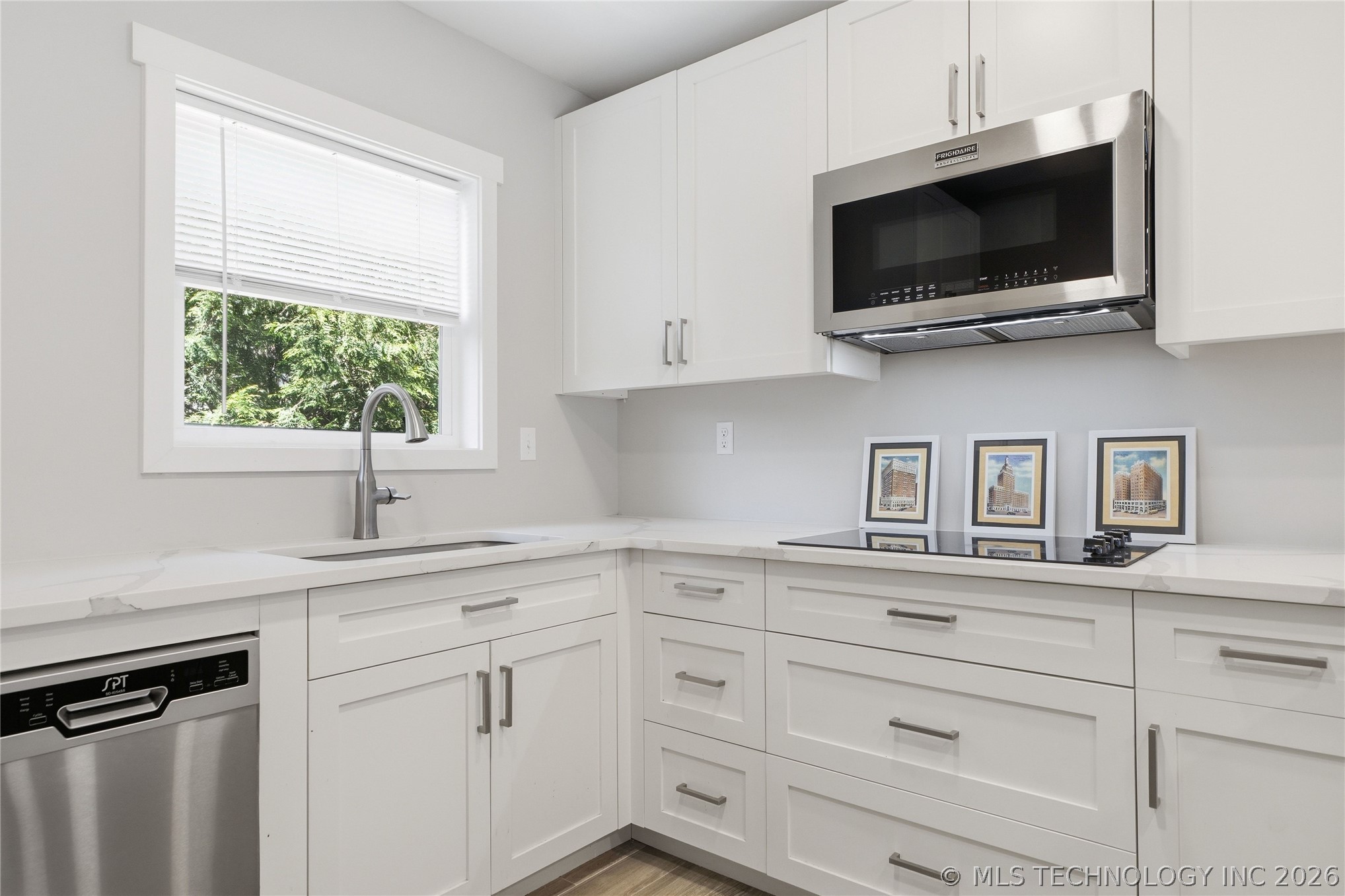 2452 S Peoria Avenue Tulsa OK 74114