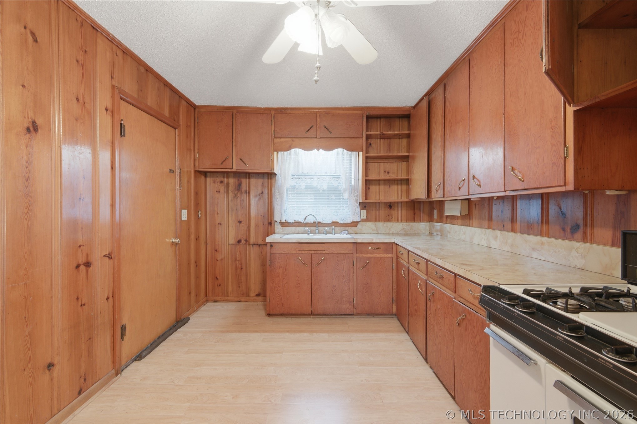 305 22nd NE Miami OK 74354