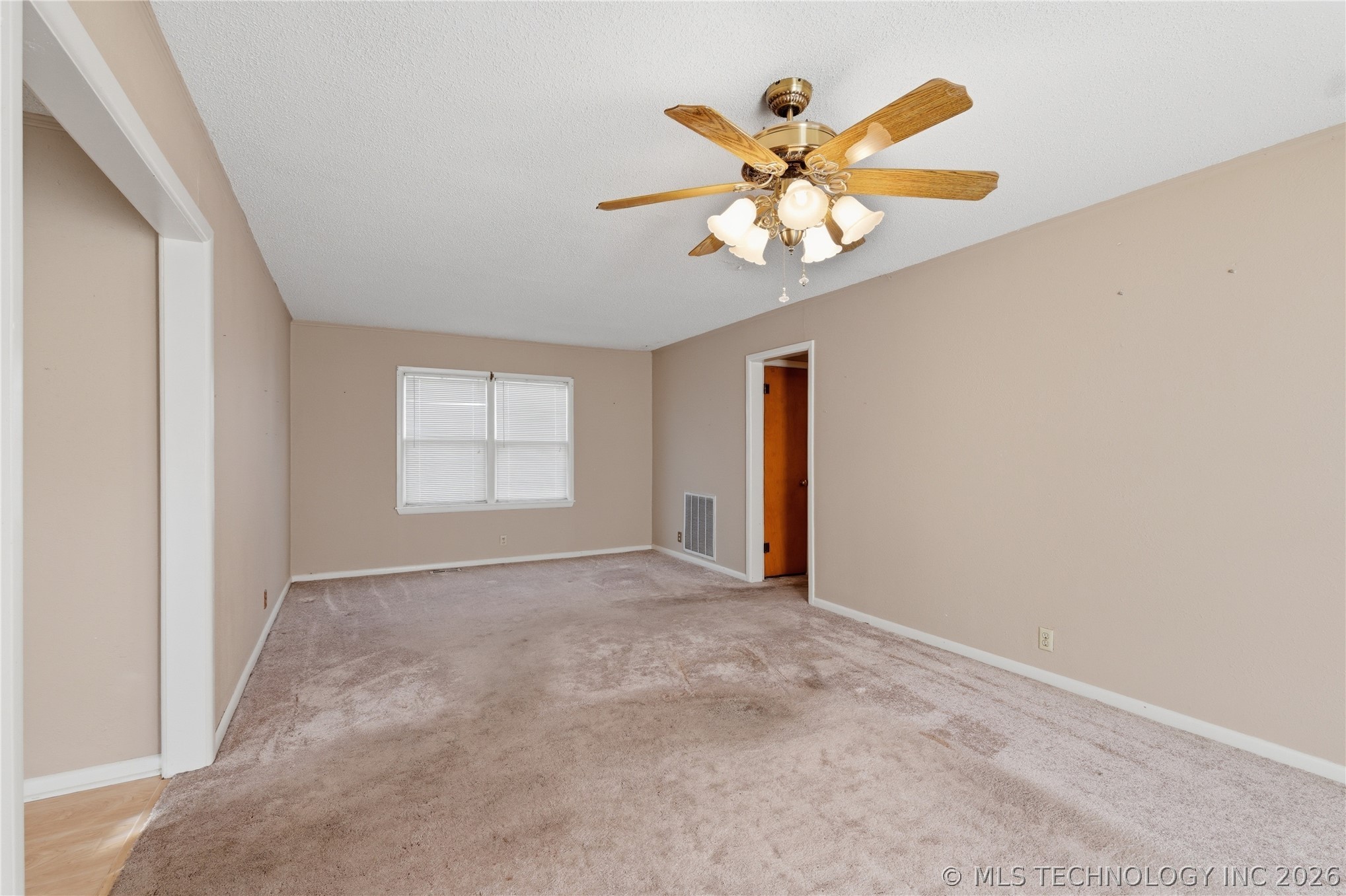 305 22nd NE Miami OK 74354