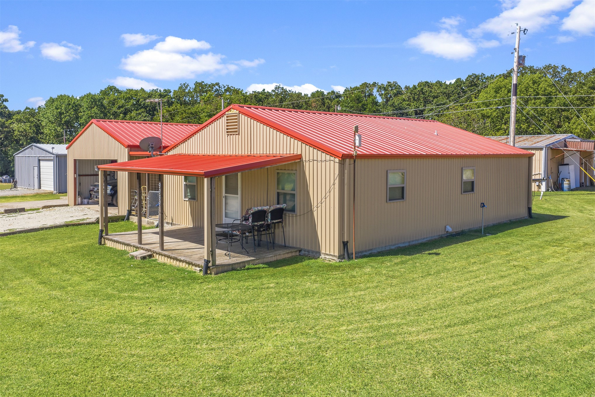 9989 Polecat Avenue Kingston OK 73439