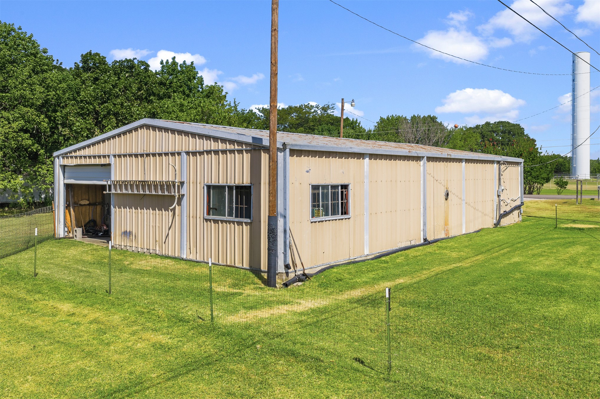 9989 Polecat Avenue Kingston OK 73439