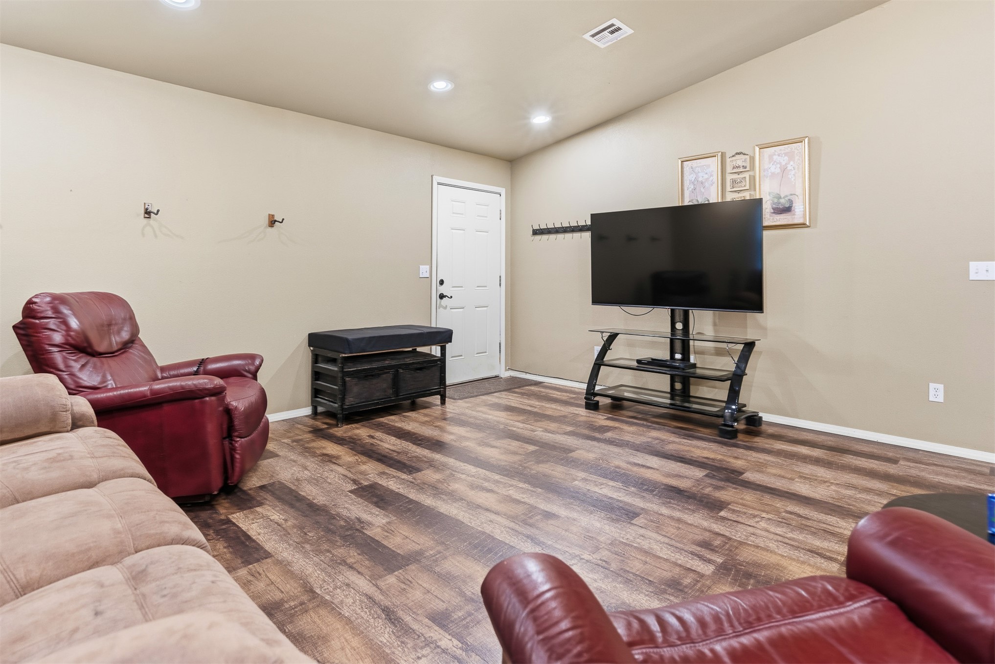 9989 Polecat Avenue Kingston OK 73439