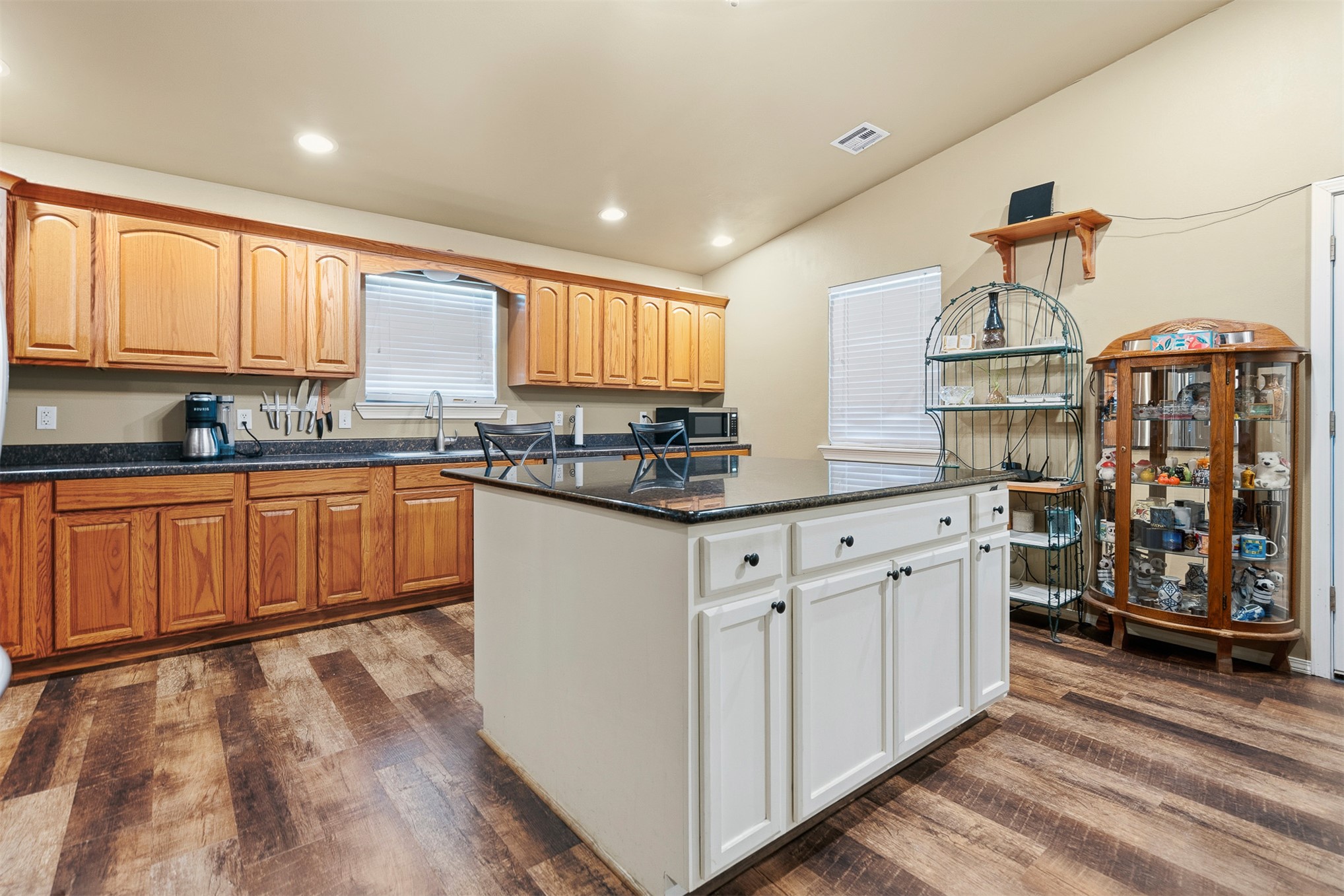 9989 Polecat Avenue Kingston OK 73439