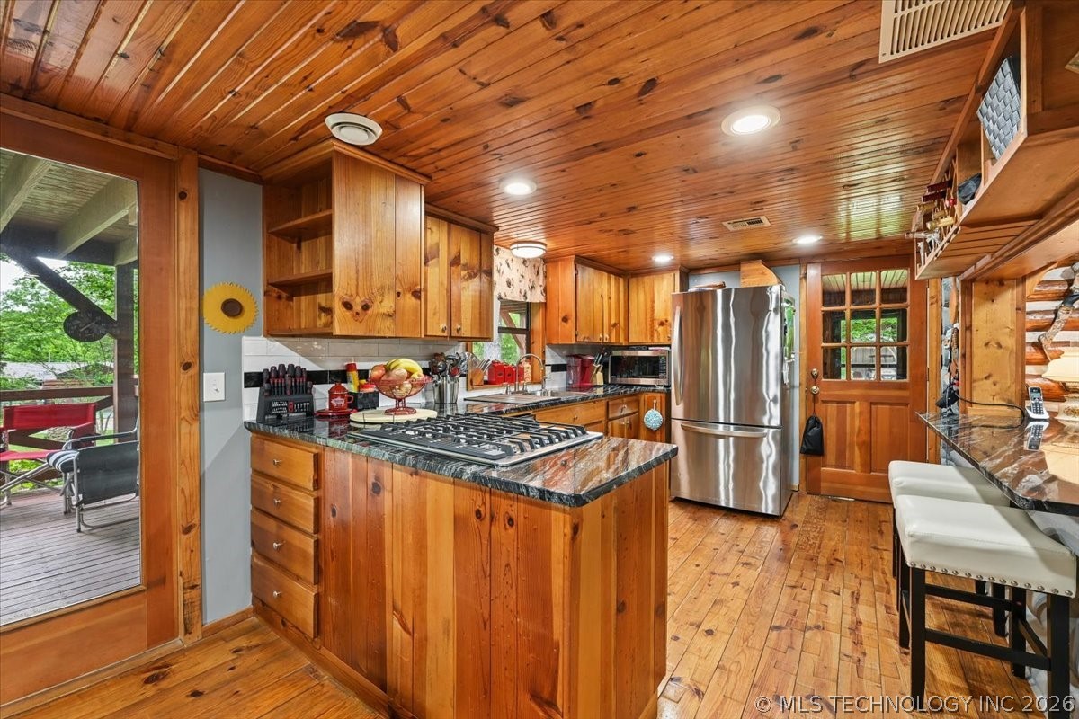 91 Crest Drive Locust Grove OK 74352