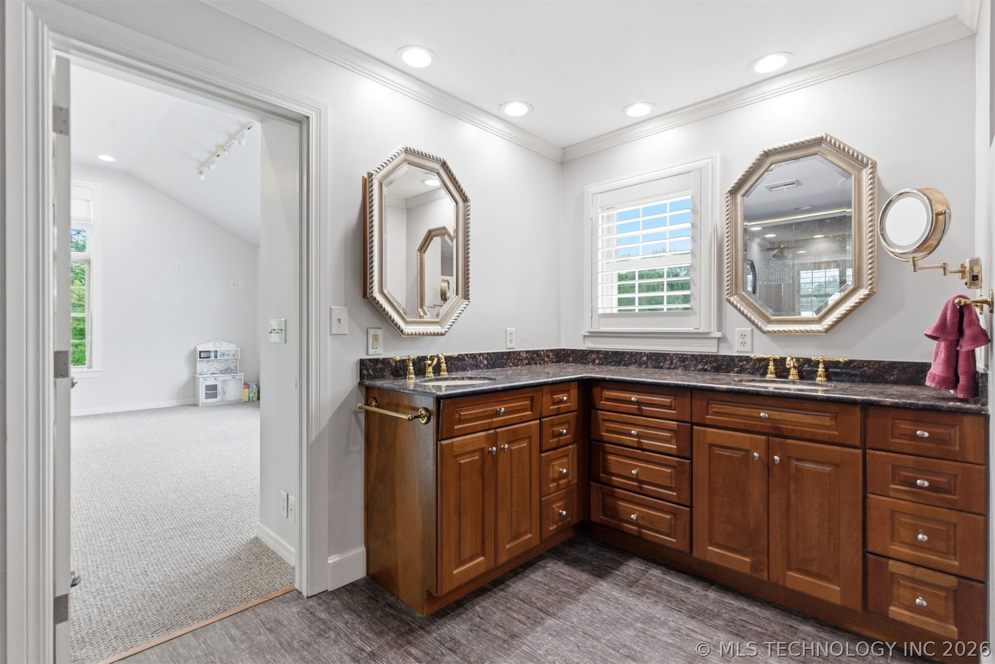 3855 S Utica Avenue Tulsa OK 74105