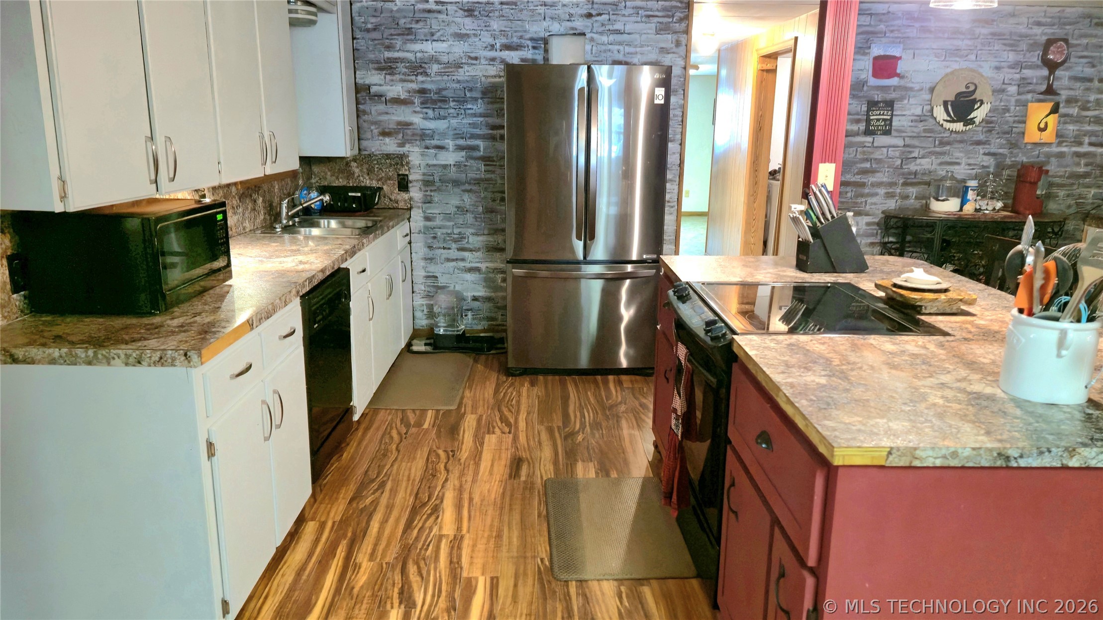 417566 E 1140 Road Checotah OK 74426