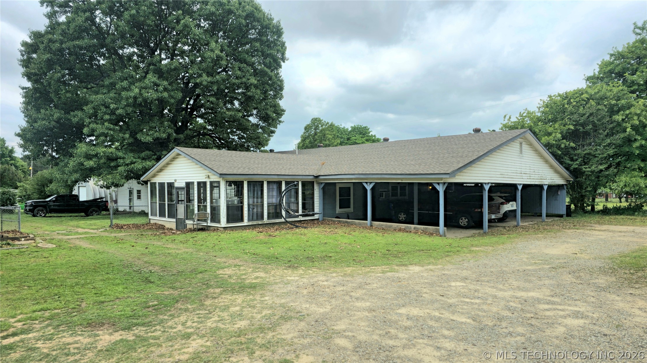 417566 E 1140 Road Checotah OK 74426
