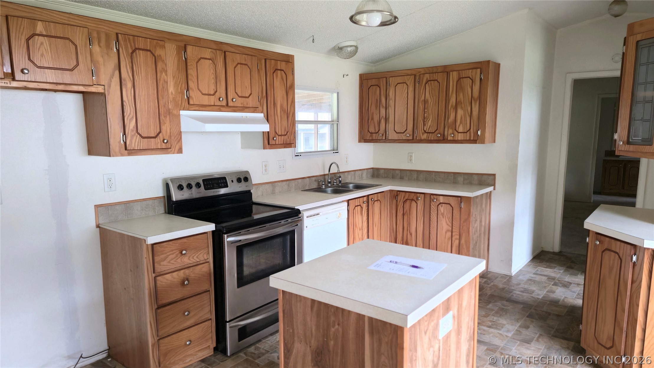 417566 E 1140 Road Checotah OK 74426
