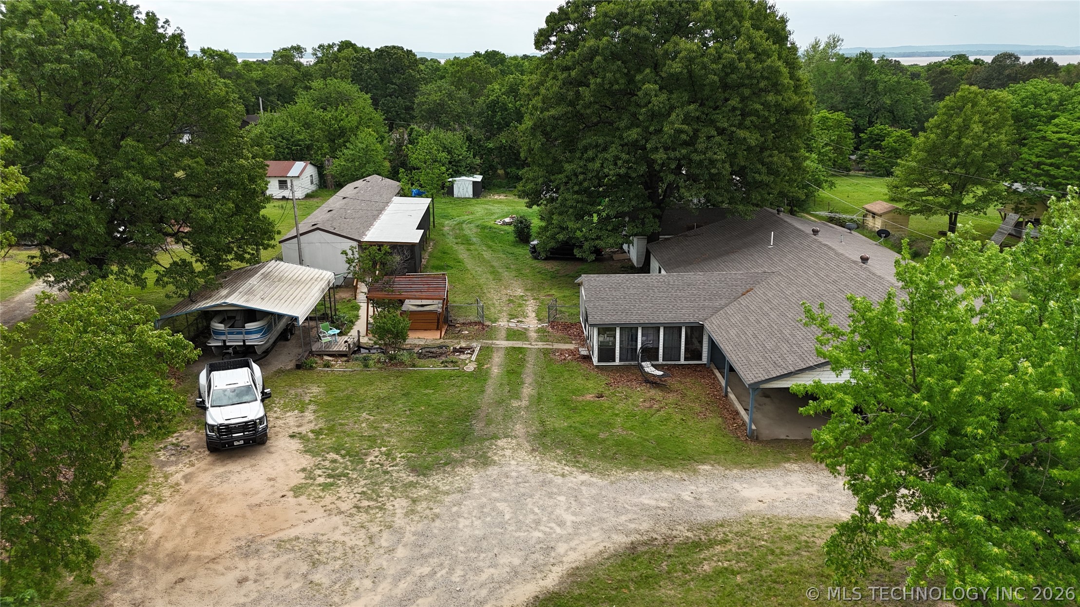 417566 E 1140 Road Checotah OK 74426
