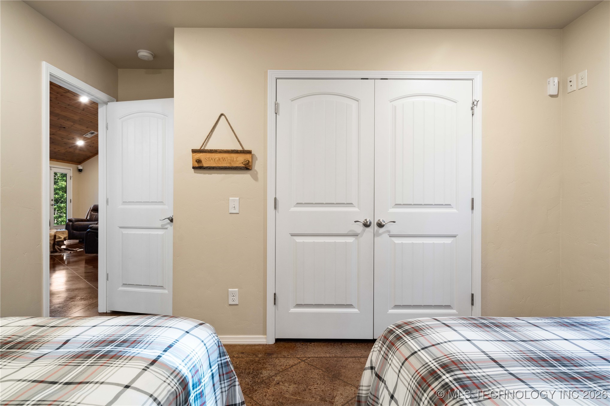 21501 S 705 Road Wyandotte OK 74370