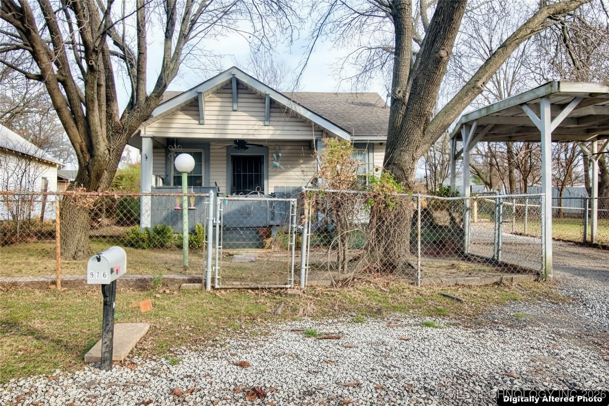 976 E Summit Street Muskogee OK 74403