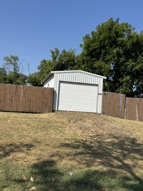 105 E Neff Street Madill OK 73446