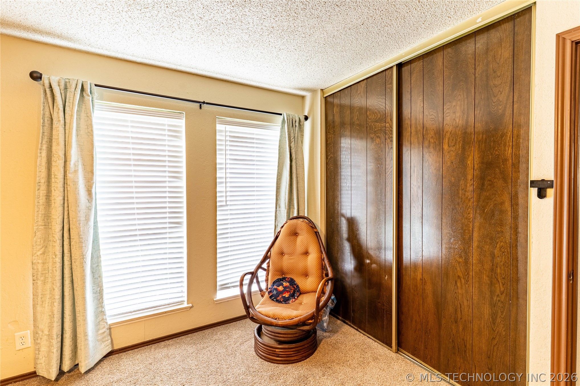 2212 S Hickory Place Broken Arrow OK 74012