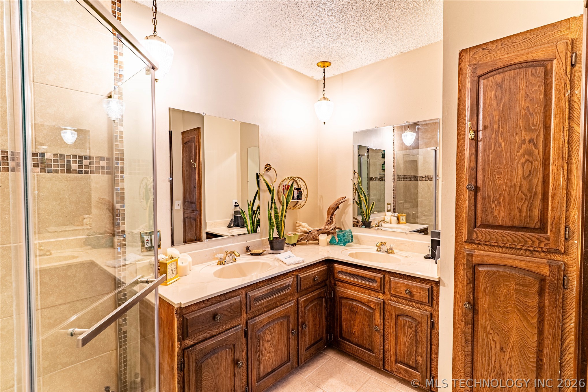 2212 S Hickory Place Broken Arrow OK 74012