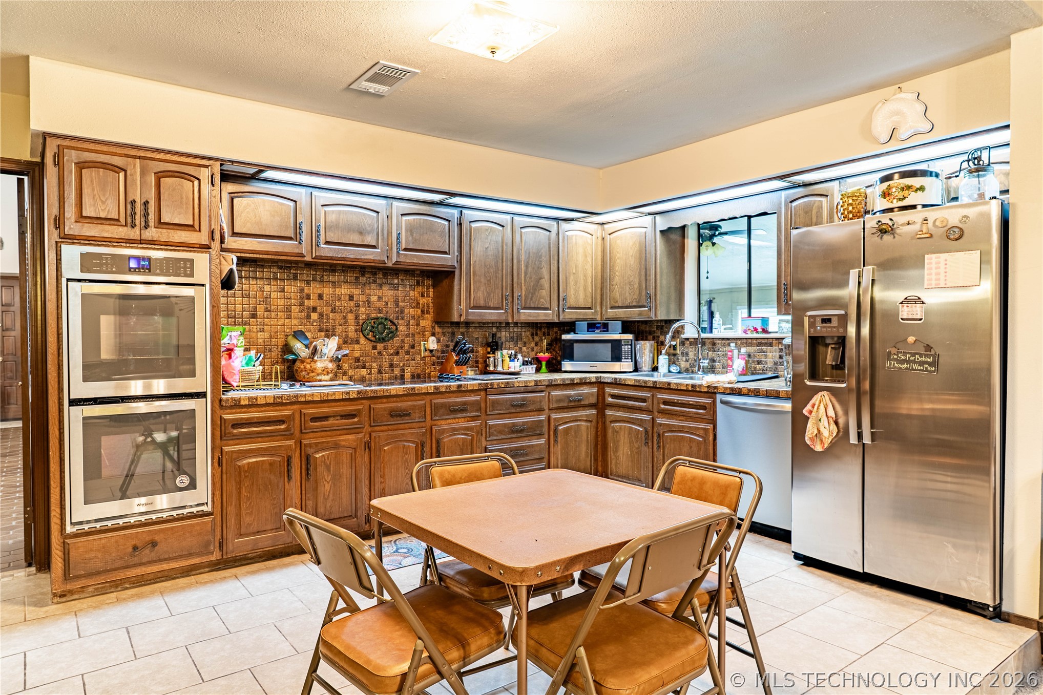 2212 S Hickory Place Broken Arrow OK 74012