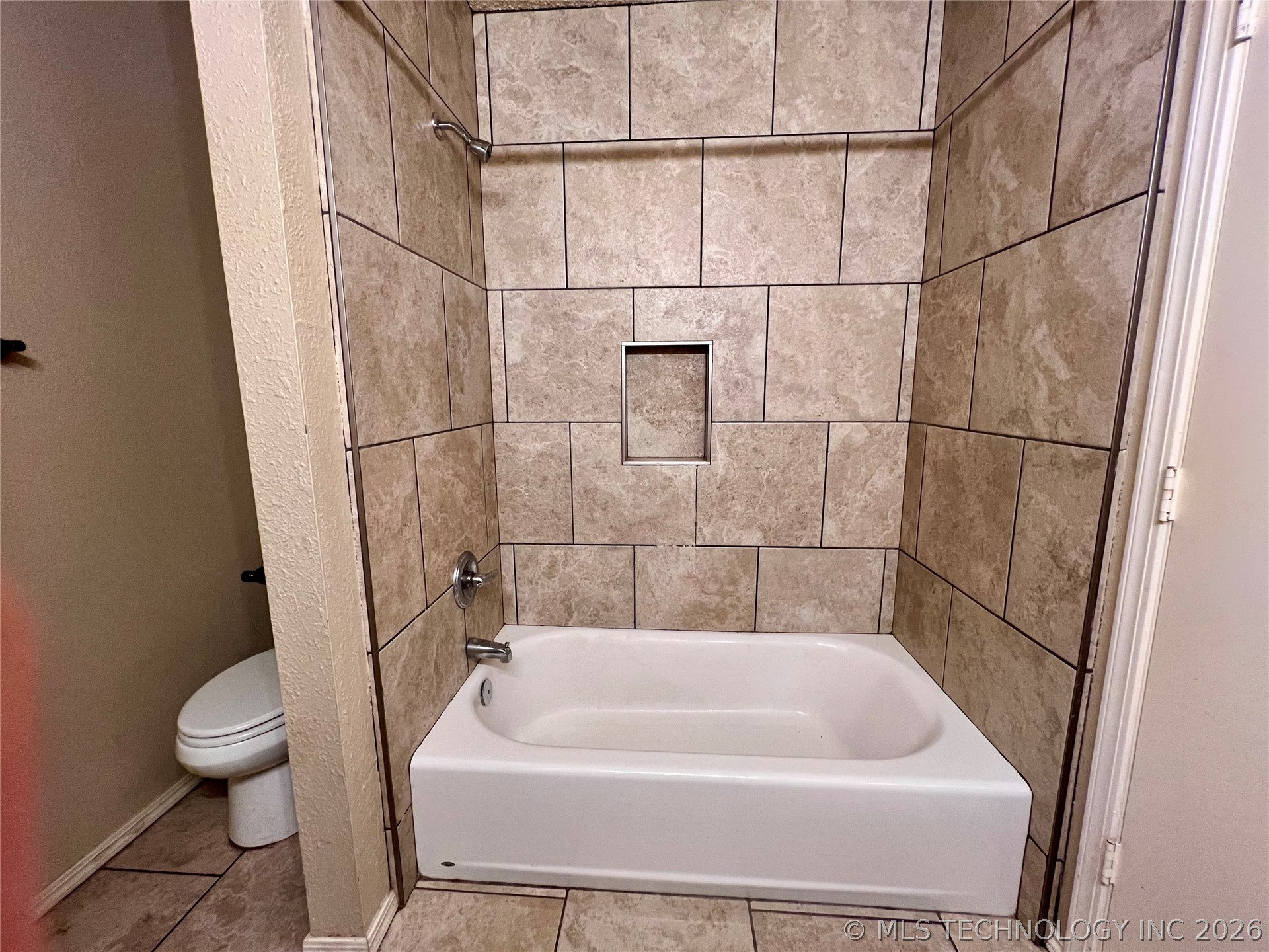 1116 W Birmingham Street Broken Arrow OK 74011